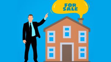Comprar una casa con ayuda de un agente de bienes raíces tiene unas ventajas, pero también otras desventajas.