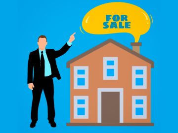 Comprar una casa con ayuda de un agente de bienes raíces tiene unas ventajas, pero también otras desventajas.