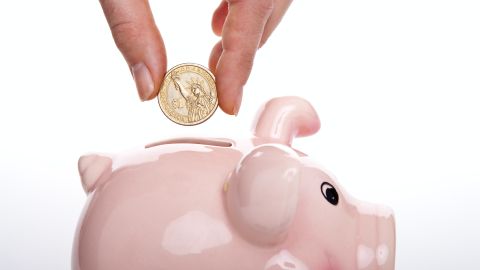 Un certificado de depósito (CD) te puede dar incluso más dinero que una cuenta de ahorro empezándola con poco.