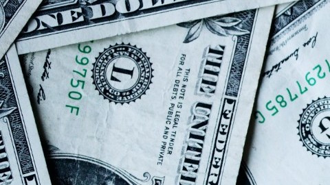 Puedes tener muchos billetes verdes y convertirte en millonario si eres disciplinado.