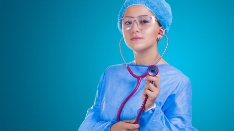 Cuida tu salud con estas opciones de aseguradoras.