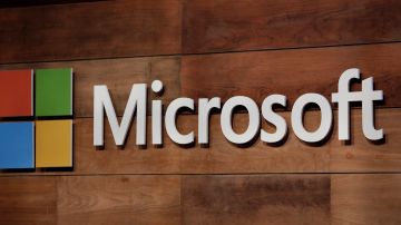 The Microsoft logo is pictured during the annual Microsoft shareholders meeting in Bellevue, Washington on November 29, 2017.  / AFP PHOTO / Jason Redmond        (Photo credit should read JASON REDMOND/AFP via Getty Images)