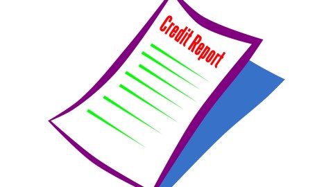 Estar al pendiente de tu informe de crédito es importante para pedir un préstamo importante.