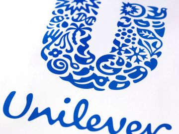 This File picture dated May 01, 2007 shows the Unilever logo.  Dutch-British food-to-household products giant Unilever posted a 60 percent rise in net profits Thursday to 1.711 billion euros (2.25 billion dollars). AFP PHOTO ANP PHOTO LEX VAN LIESHOUT Netherlands out -Belgium out (Photo credit should read LEX VAN LIESHOUT/AFP via Getty Images)