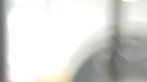 Si tienes que reemplazar un neumático de tu auto y decides utilizar un préstamo de día de pago para poder cubrir los gastos, luego tendrás que pagar el préstamo el día que recibes tu cheque de pago o pensión.