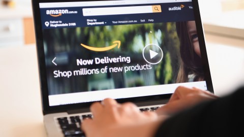 Si tenías pensado hacer compras en el Prime Day 2020, no te gastes tu dinero porque sí se llevará a cabo en una nueva fecha.