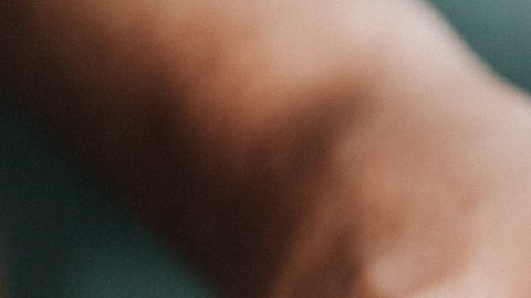 Si a pocos días de recibir tu sueldo se ve así tu cartera, es posible que debas hacer ajustes en tus finanzas personales.