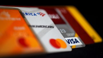 Las tarjetas de crédito son blanco de diversos timos.
