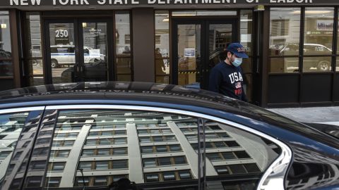 El Departamento del Trabajo de Nueva York brinda la información sobre los apoyos.