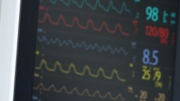 La asistencia financiera del hospital puede ayudarte a liquidar las altas cantidades de tus facturas médicas.