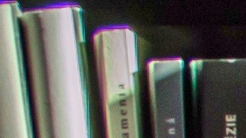 Donar libros es una acto que beneficia la educación de muchas personas.