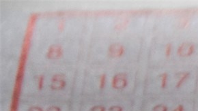 Comprar boletos de lotería podría ser uno de los cientos de cosas que deberías dejar de hacer con tu dinero.