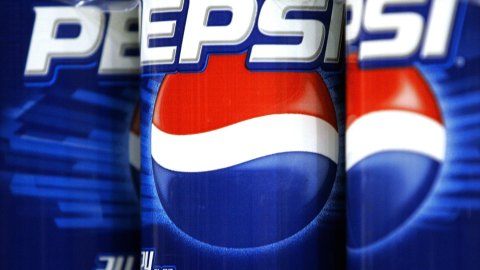 DES PLAINES, IL - JUNE 13:  Pepsi labels are seen on plastic bottles of the soft drink displayed on a store shelf June 13, 2006 in Des Plaines, Illinois. Doctors at the annual American Medical Association meeting in Chicago this week have called for a "fat tax" on sugary soft drinks to help fight obesity in the U.S.  (Photo by Tim Boyle/Getty Images)