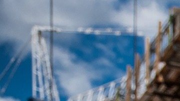 Según datos del censo de Estados Unidos, los inmigrantes mexicanos tienen más probabilidades que otros trabajadores de trabajar en las industrias de construcción, mantenimiento, servicios y producción. 