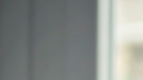 Un buen consejo es buscar empleo en una empresa más pequeña donde puedas aumentar tus oportunidades de ser contratado.
