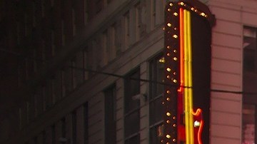 El NYPD tiene una variedad de puestos de trabajo con uniforme y como civil, ya que existen diferentes departamentos dentro de la misma que te pudieran resultar atractivos.