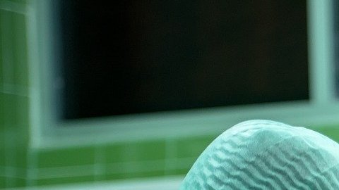 La profesión de los médicos está en una elevanda demanda debido a la pandemia de coronavirus.