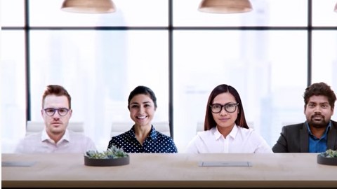 El "Mode Together" te ubicará digitalmente en un fondo compartido con hasta 49 de tus compañeros de trabajo, a fin de que te veas y te sientas más cerca de ellos.