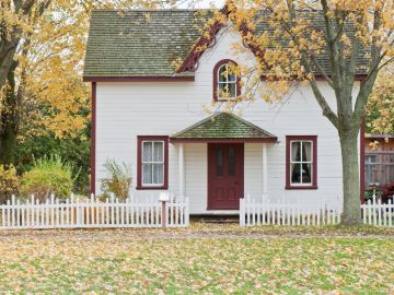 Una casa tiene su propio valor, pero dependiendo de la tasa hipotecaria, podría elevarse a niveles insostenibles para quien la compra.