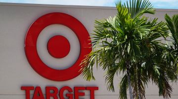 Target ofrece garantía de precio más bajo en más de 35,000 artículos.