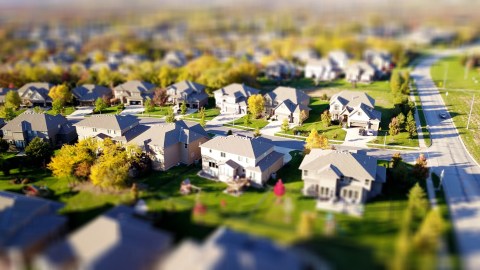Las áreas metropolitanas siempre se han caracterizado por ser una excelente zona para comprar una casa.