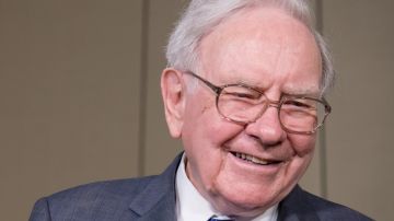 Warren Buffett es uno de los más grandes inversores estadounidenses y millonarios del mundo.