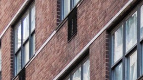 Las instituciones financieras también han sido golpeadas por el coronavirus como Wells Fargo, por ello buscan ayudar a sus clientes.