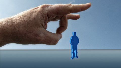 Por qué debe interesarte LinkedIn hasta que necesitas el empleo. Si deseas mantener un perfil activo, entonces aparece más a menudo para que la red te conozca.
