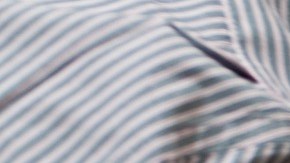 En su nivel principiante, un plomero gana alrededor de $55,160 dólares anuales, algo así como $26.52 dólares la hora.