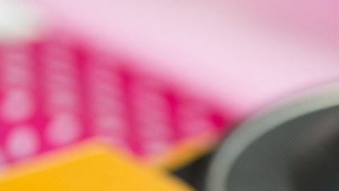 Para comenzar a montar tu emprendimiento debes tener más que tela, hilos y patrones para crear tus diseños.