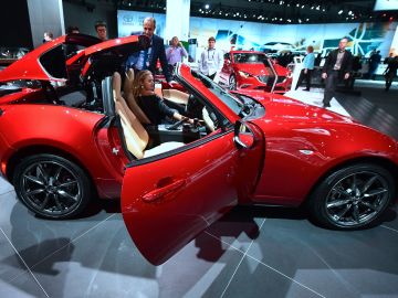 El Mazda MX-5 puede encontrarse en el mercado a menos de $20,000 dólares.