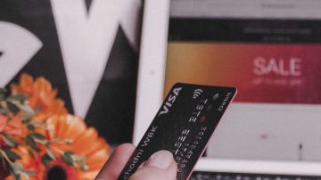 Uno de los préstamos más comunes y usados es una tarjeta de crédito, ¿pero sabes si es garantizado o no garantizado?