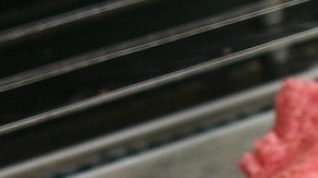 Conoce tus opciones y define cuáles serán los helados que vas a ofrecer a tus clientes. Hay sabores tradicionales e incluso otros que son más novedosos y sofisticados.