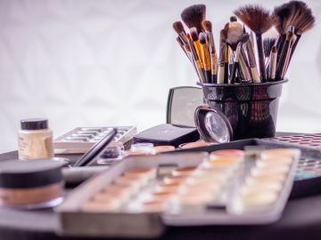 Muchos de los productos que puedes conseguir de manera gratuita tienen que ver con la industria de la salud, la higiene y belleza.