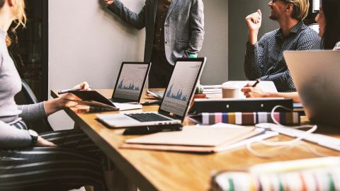 Tomar un curso siempre será importante para tu carrera. Qué mejor ahora que serán en línea y gratuitos.