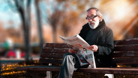 Las personas de 65 años y más no están seguros si califican para un cheque de estímulo o no,