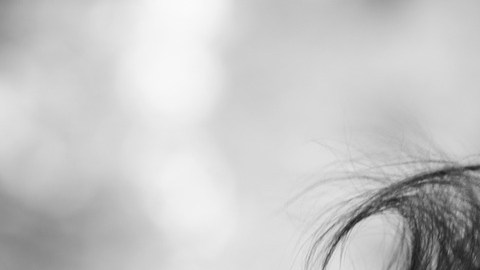 En empresas como Netflix, a los empleados asalariados se les ofrece hasta un año de licencia parental remunerada.