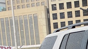 El costo de una poliza del seguro de auto depende de varios factores.