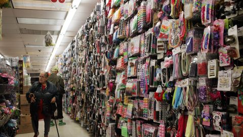 Las Tiendas de a Dólar cuentan con productos de dudosa calidad.