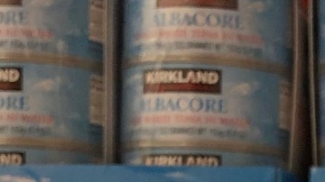 La línea Kirkland cuenta con una gran variedad de artículos como el atún.