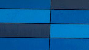 Walmart es una de las empresas que apoya el aumento del salario mínimo.