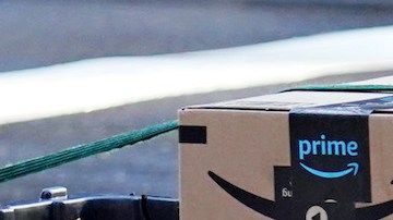 Amazon cuenta con más de 10 millones de artículos disponibles para entrega rápida.
