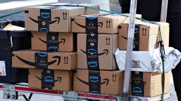 Amazon cuenta con más de 10 millones de artículos disponibles para entrega rápida.