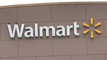 Walmart no solo iguala precios de los competidores, también sobres sus distintas plataformas.