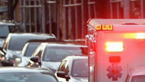 Los servicios de ambulancia suelen incurrir en facturas sorpresa.