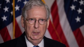 WASHINGTON, DC - NOVEMBER 10: Senate Majority Leader Mitch McConnell (R-KY) speaks to the media after the weekly policy luncheons at the US Capitol on November 10, 2020 in Washington, DC.  (Photo by Tasos Katopodis/Getty Images)