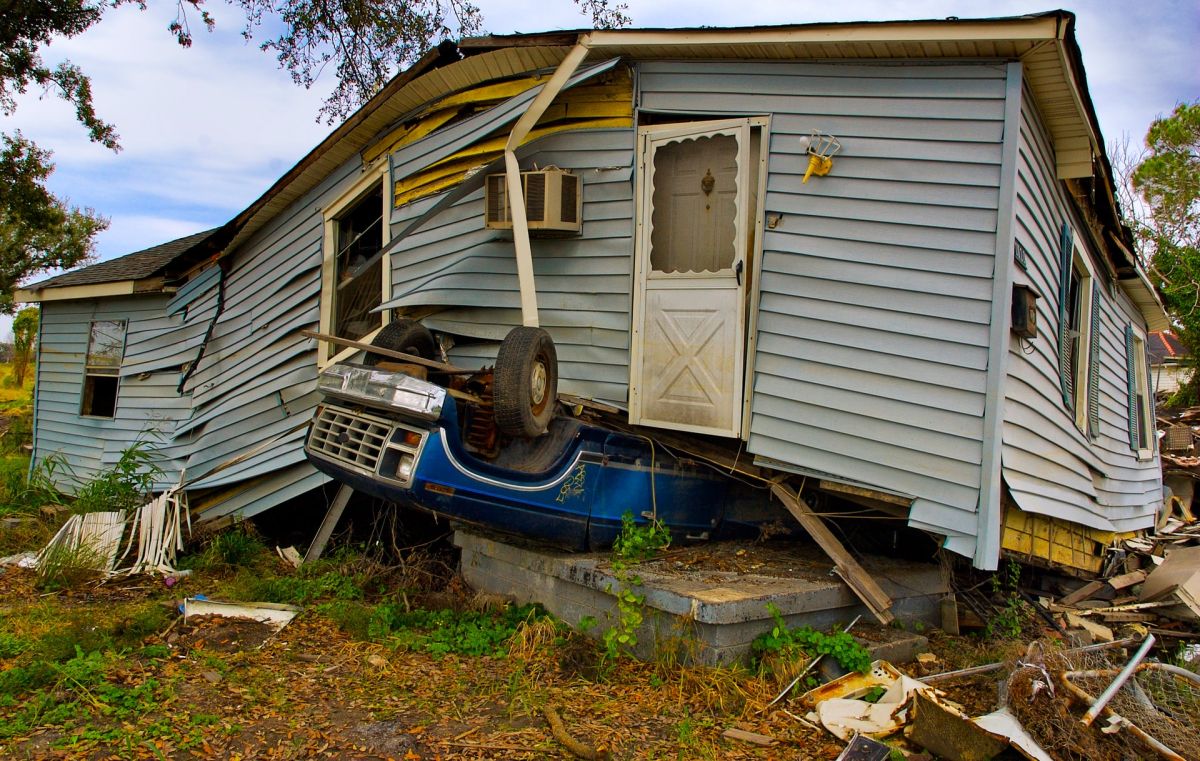 Cuando ocurren huracanes, el IRS les da ciertos beneficios fiscales a las víctimas.