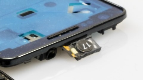 Si sabes reparar o darle mantenimiento a celulares, computadoras, aires acondicionados, impresoras, etc., puedes ganar dinero desde tu casa sin invertir demás.