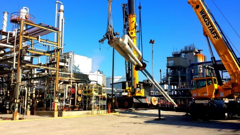 Lo más atractivo de trabajar en los campos petroleros es que puedes iniciar ganando en promedio $35,000 por año con la posibilidad de más adelante ganar hasta el doble.
