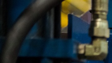 La fabricación representa el 11.39% de todos los puestos de empleo en el total de las áreas metropolitanas, representando una fuente de trabajo por demás significativa.